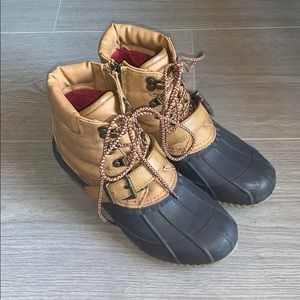 Tommy Hilfiger duck boots